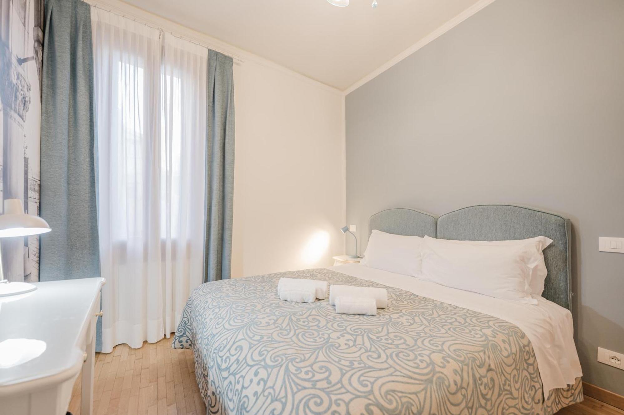 Apartment Santo Stefano Palace Venice
