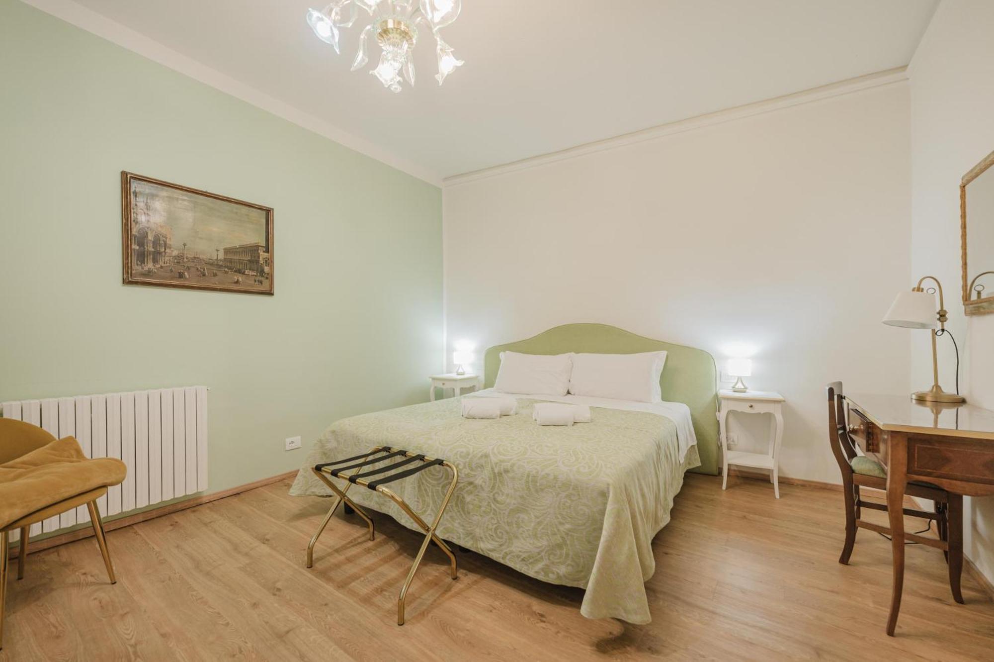 Santo Stefano Palace *