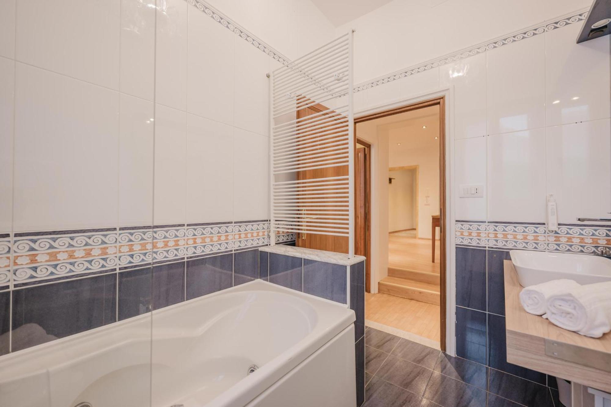 Santo Stefano Palace Apartment